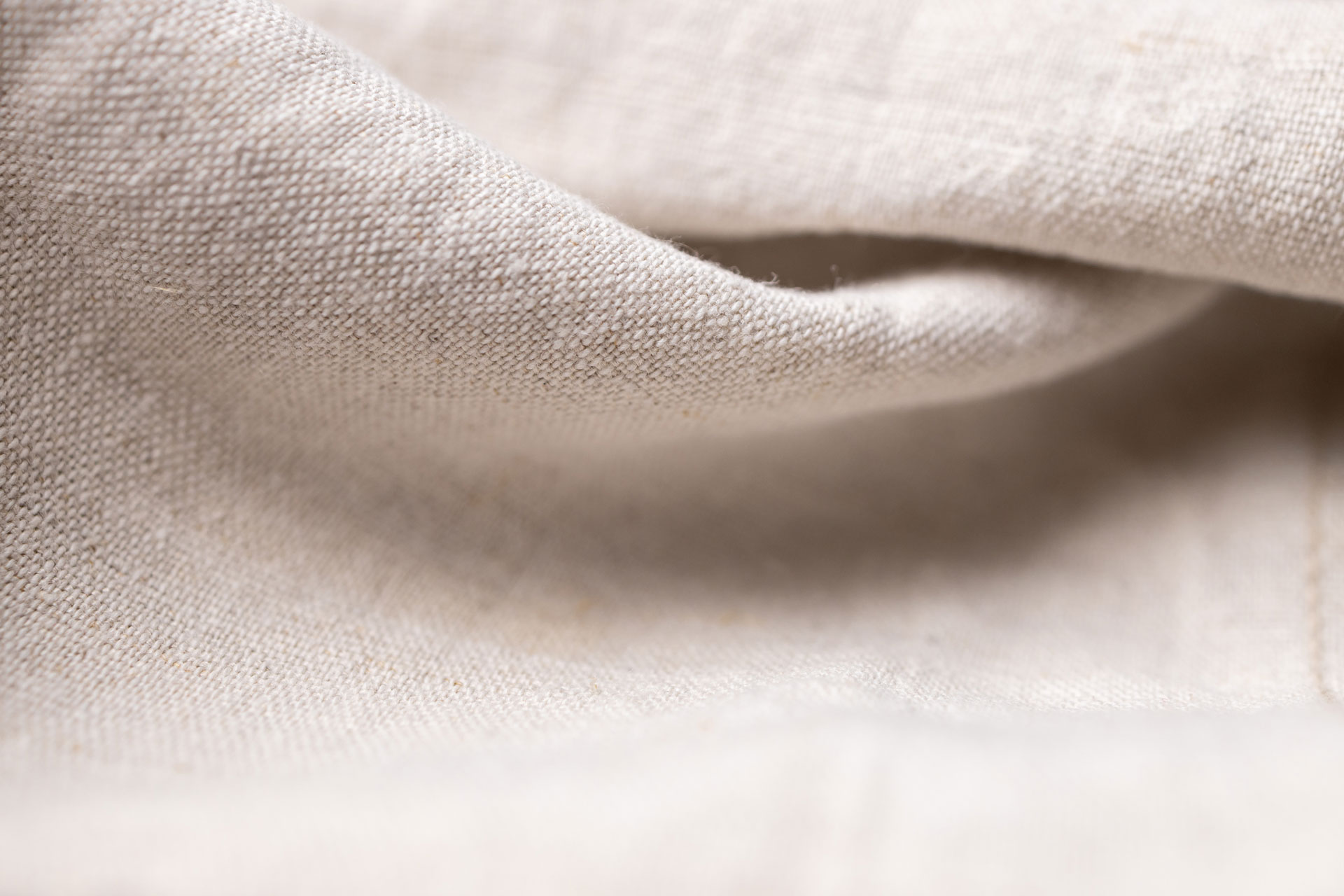 alasan woven fabric tahan lama